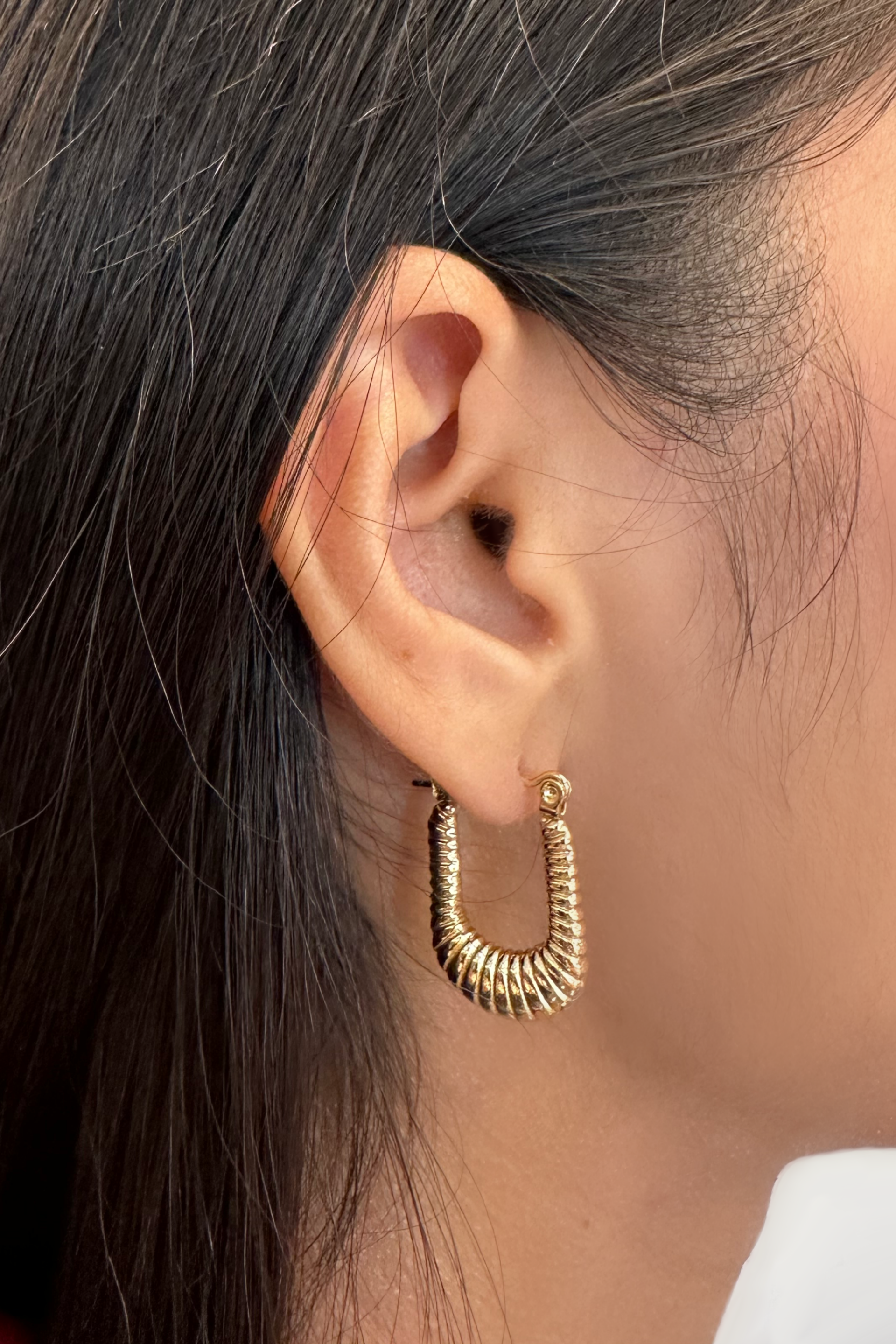 Rectangular Coil Hoop Earrings