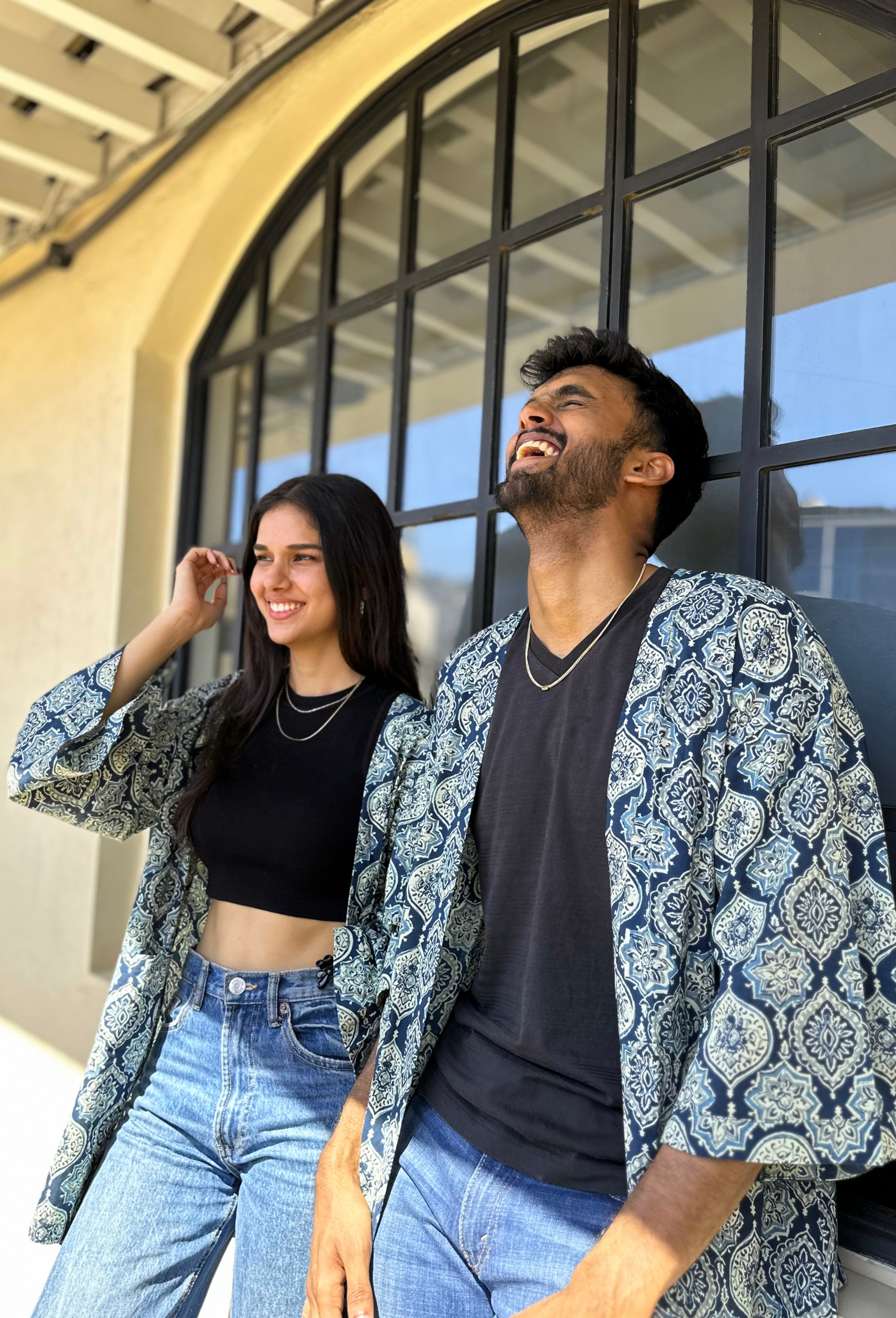 Freesize Unisex Ajrak Hand-Printed Cotton Shrug in Blue