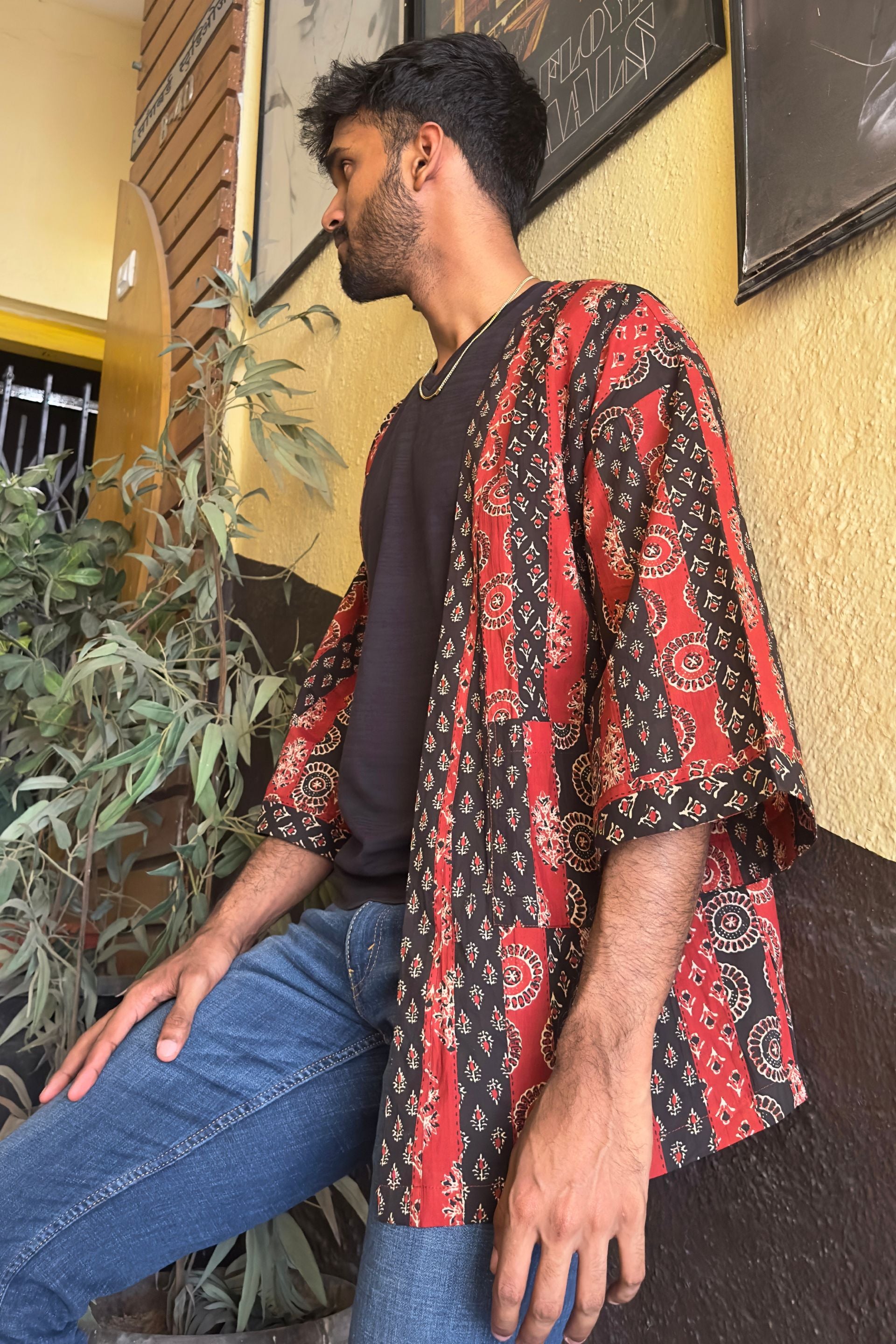 Free-size Unisex Patchword Ajrak Print Black and Red Shrug AMARAA