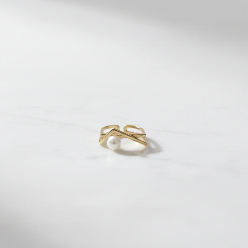 Aurora Pearl Ring NYE Jewellery