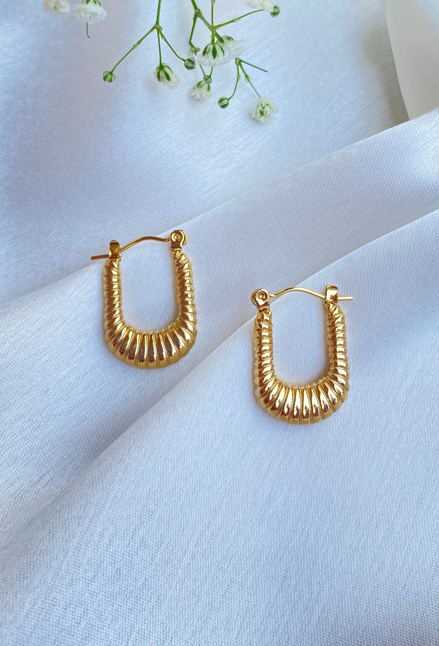 Rectangular Coil Hoop Earrings