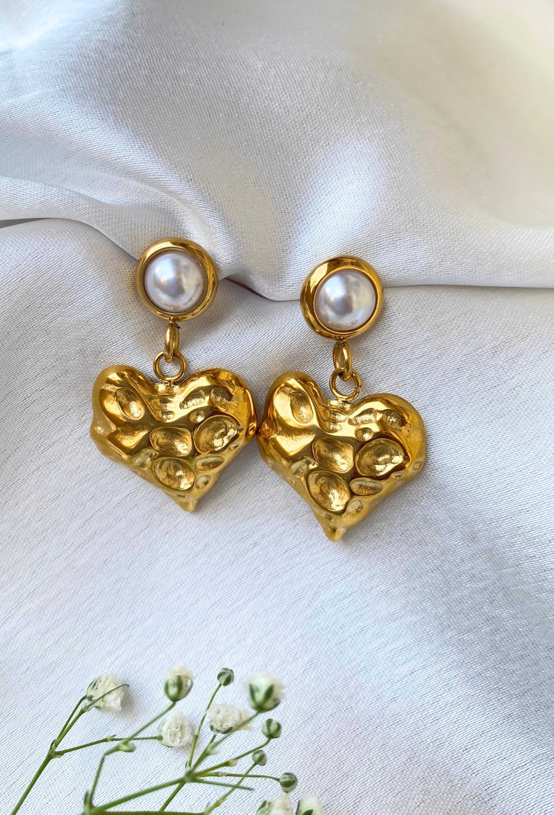 Romantic and Sophisticated: Pearl Heart Earrings