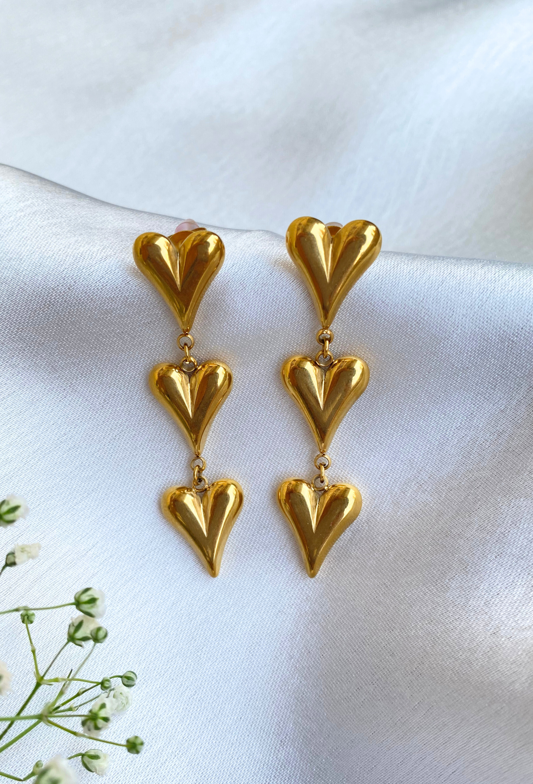 Elegant and Timeless Heart Dangling Earrings