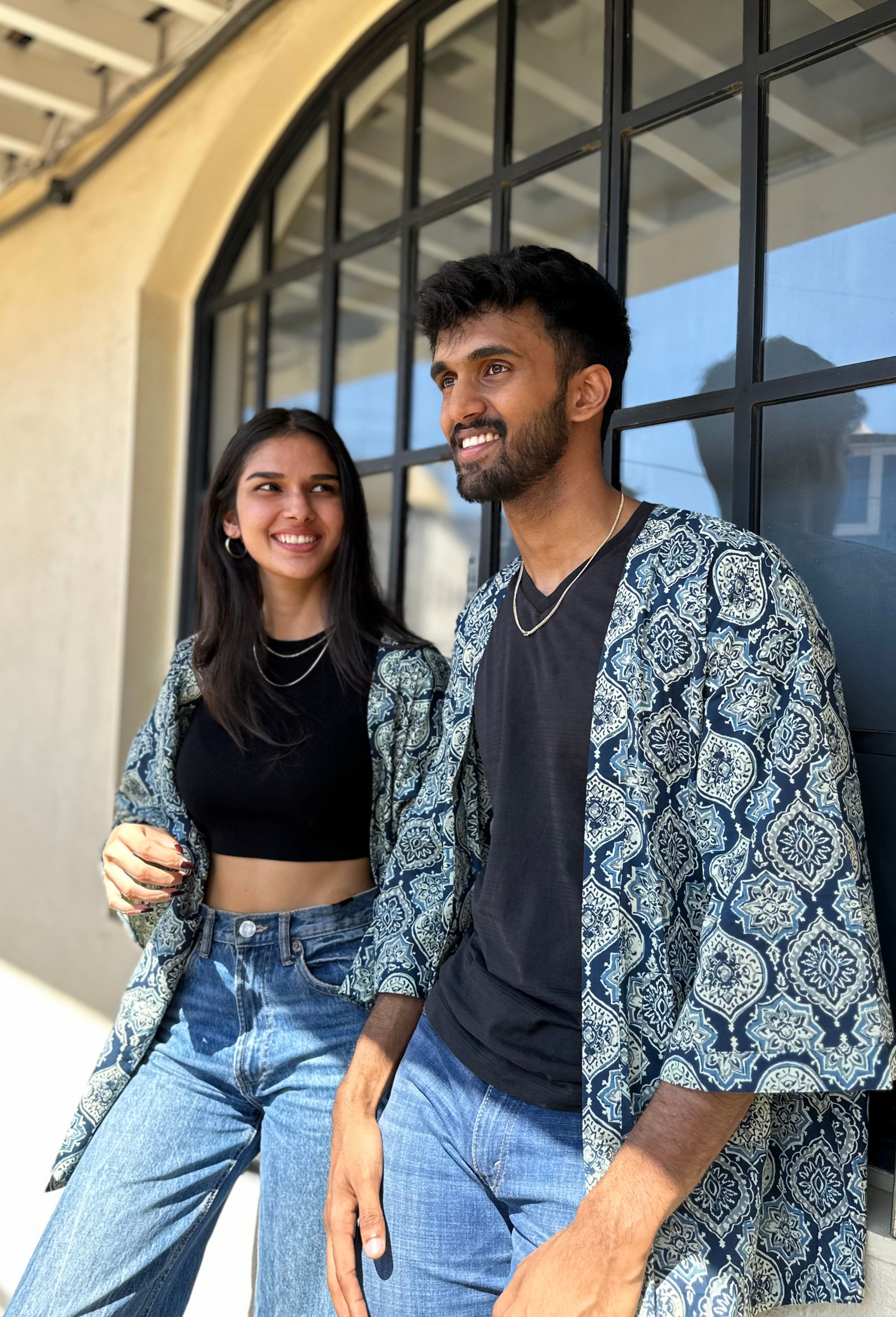 Freesize Unisex Ajrak Hand-Printed Cotton Shrug in Blue