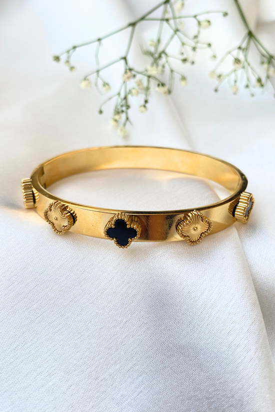 Van Cleef-Inspired Bracelet in Black Jewellery