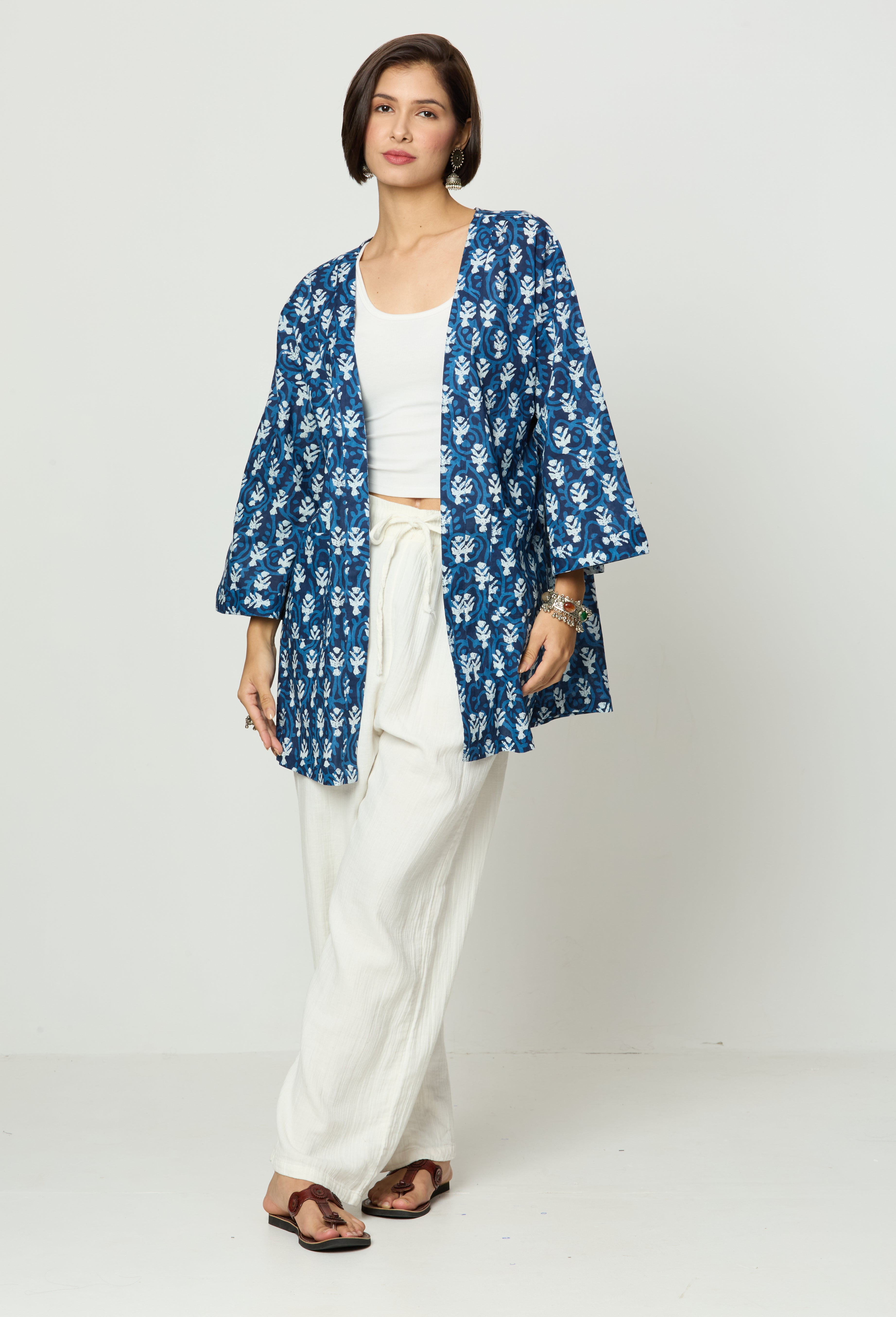 Indigo Hand-Printed Geometric Cotton Freesize Unisex Shrug