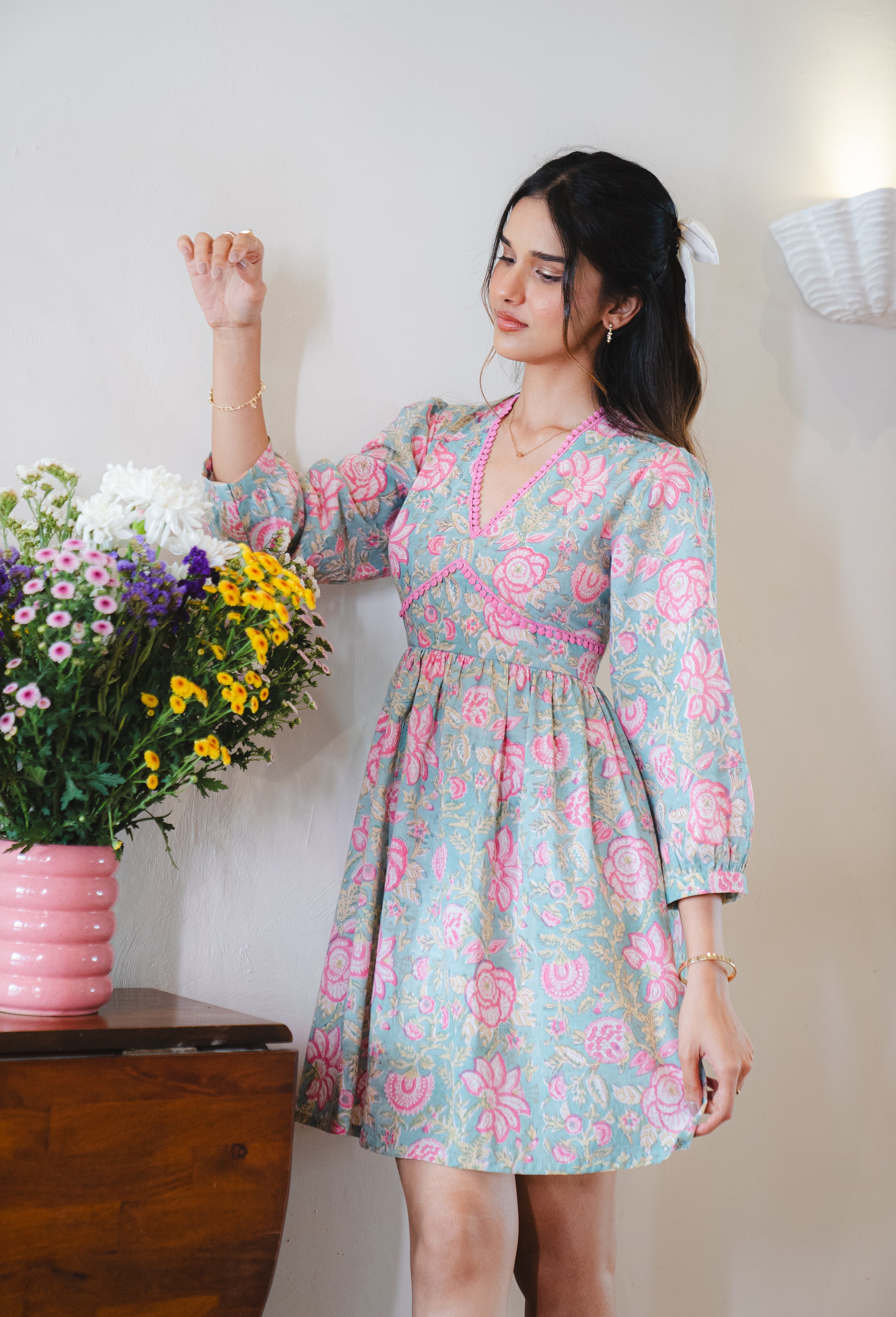 Floral Print Cotton Dress with Sleeves and Back Bow Tie-up with Pocket