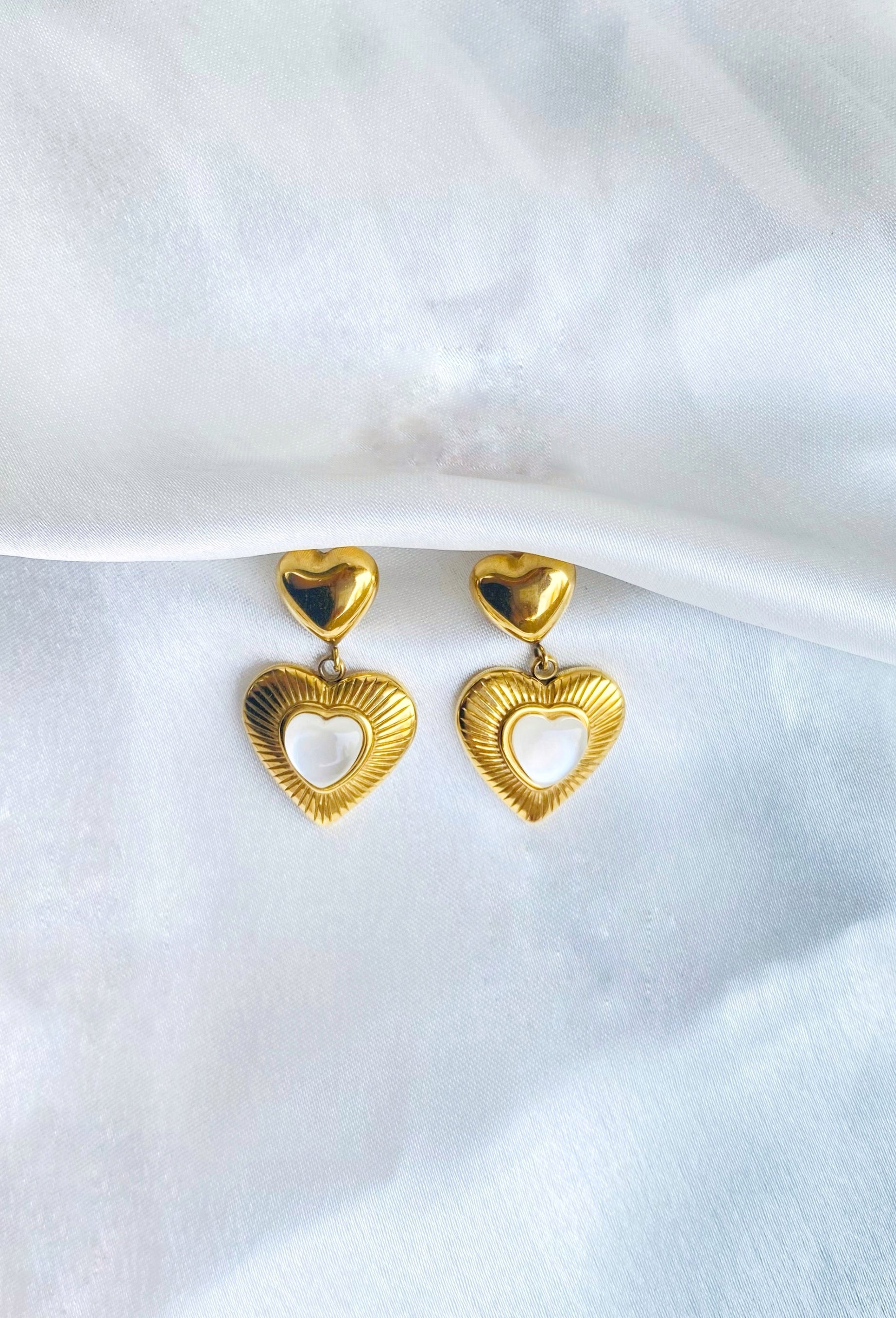 Pearl Heart Earring