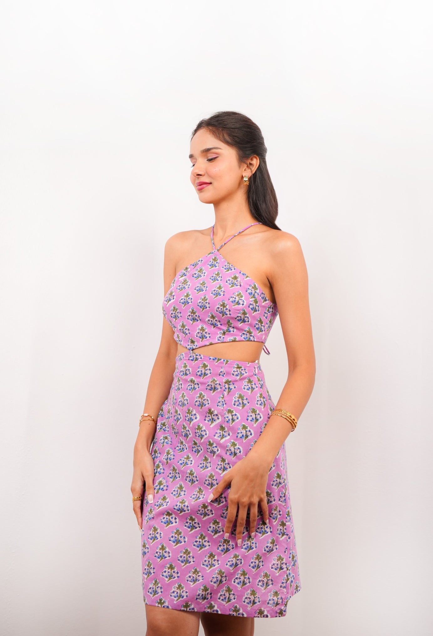 Comfortable Purple Print Cotton Short Dress with Back Tie