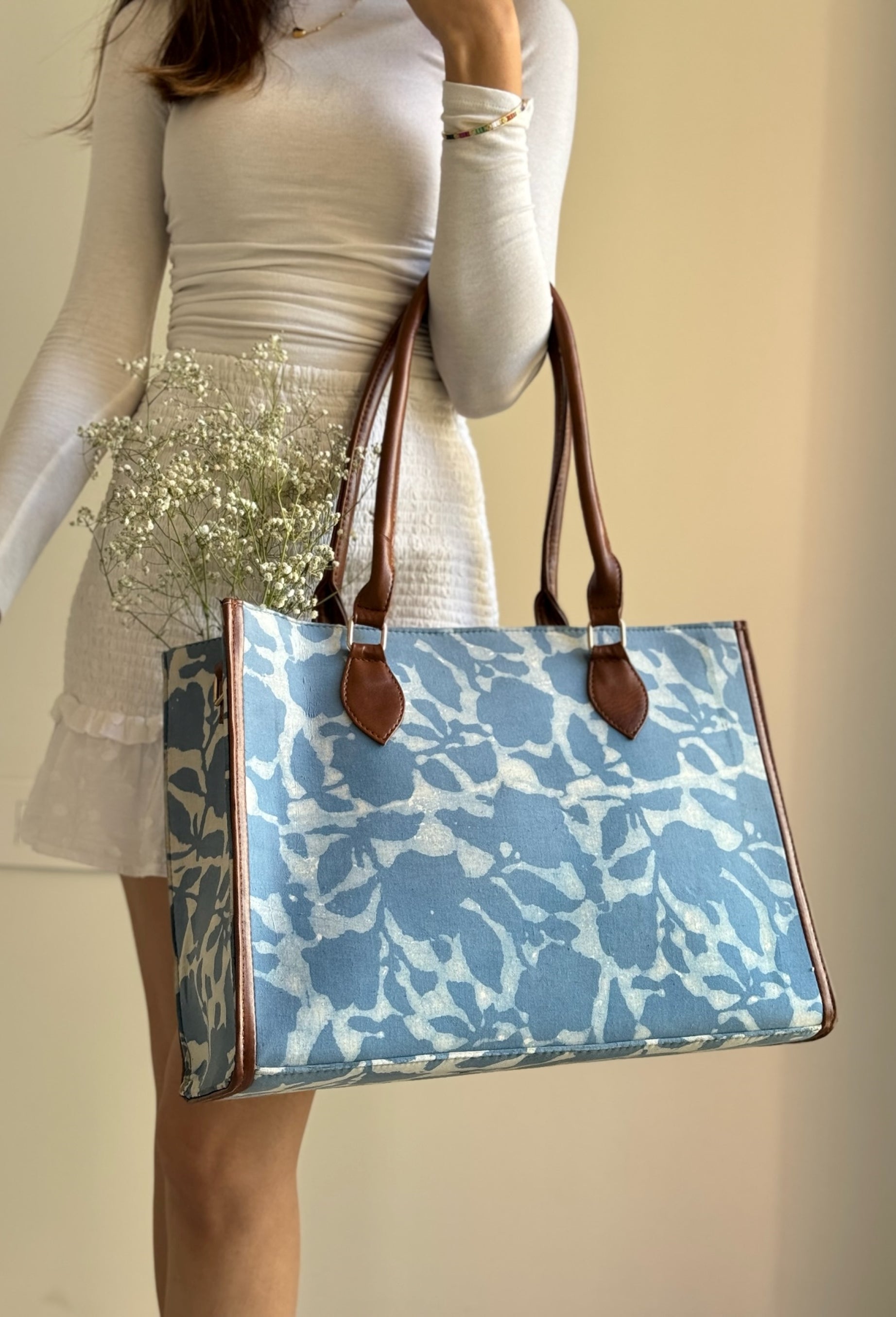 Powder Blue Sky Tote Bag with Additional Bag Strap